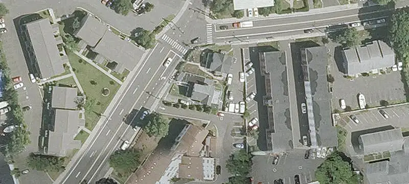 Mixed-Use Building with Salon