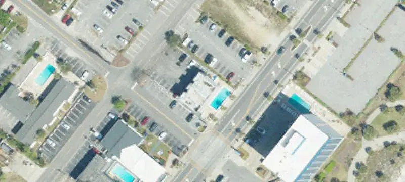 Four-Story Motel with Ocean Boulevard Frontage