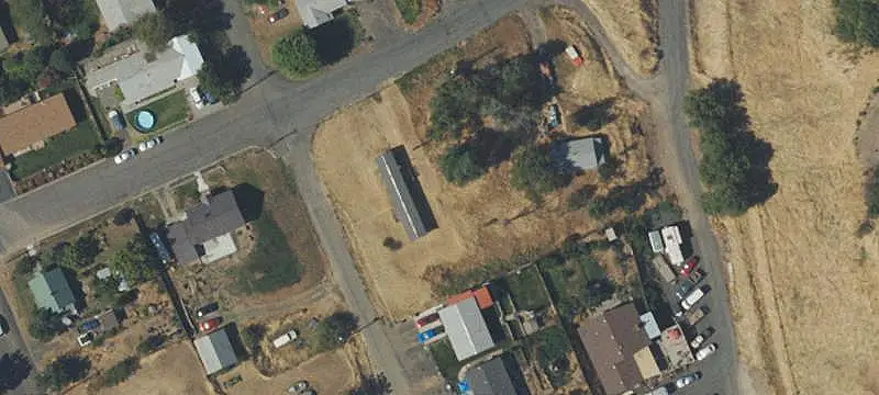 Duplex With Unfinished Basement