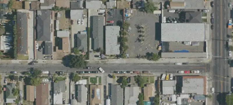 Eight-Unit Apartment Building