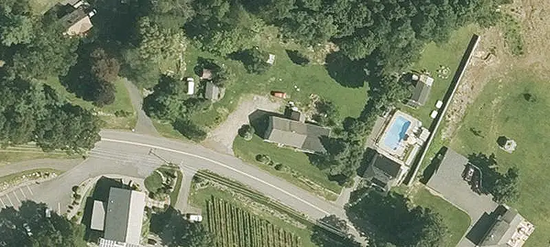 Duplex With Large Basement