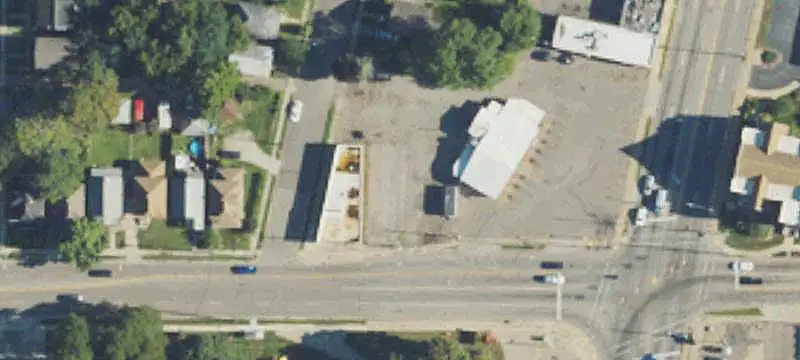 Freestanding Storefront with Parking