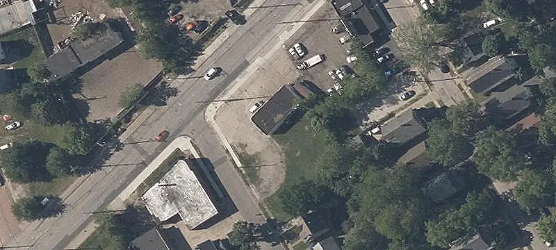 Mixed-Use Property with Automotive Shop
