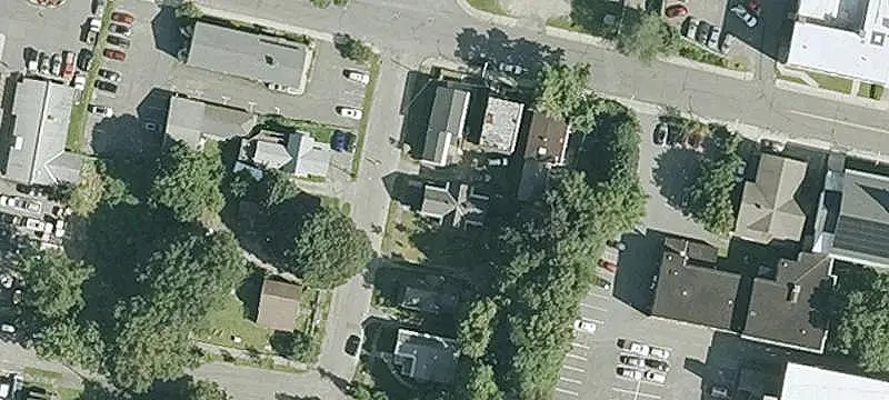 Renovated Downtown Duplex