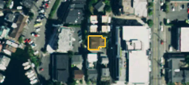 Five-Unit Apartment Building