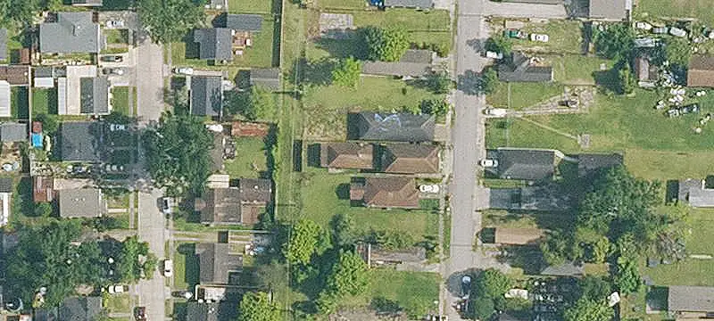 Triplex with Detached Residence