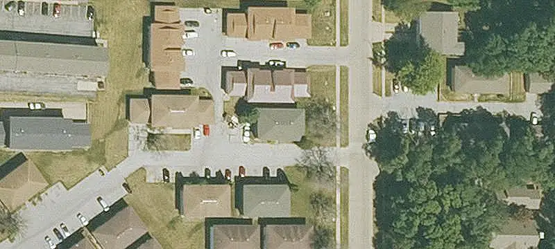 R-4 Quadplex With Parking