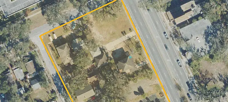 Five-Unit Apartment Building