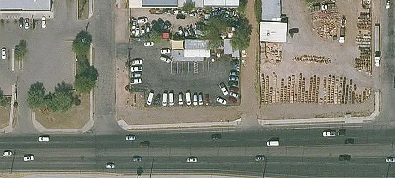 Automotive Property With Office