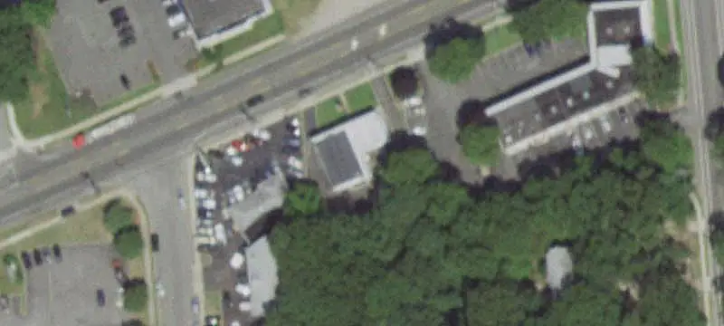 Retail Space at Signalized Intersection