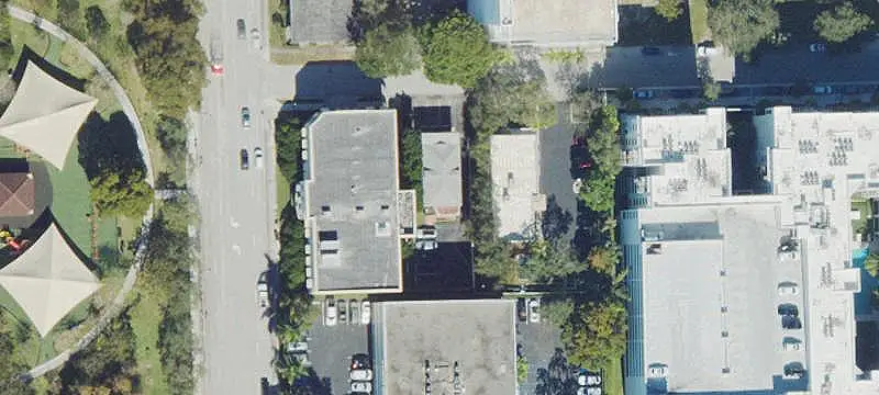 Mixed-Use Live-Work Building