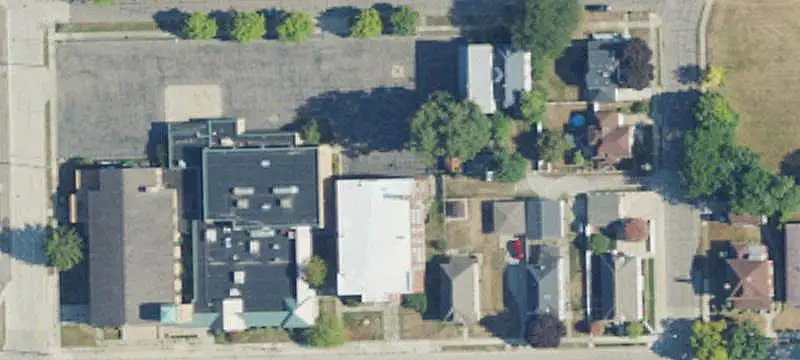 Mixed-Use Facility with Gymnasium