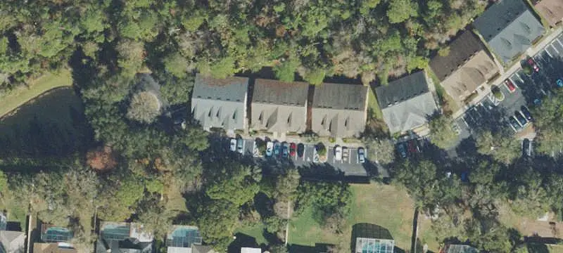 Renovated Two-Unit Office Property
