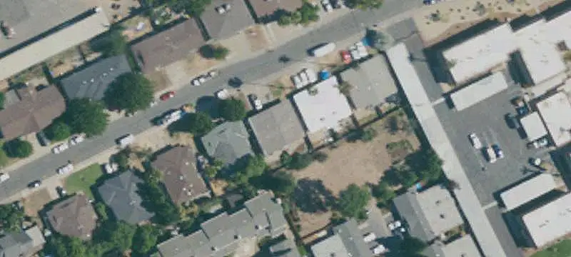 Duplex with Newer Roof