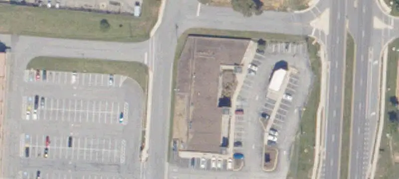 Multi-Tenant Shopping Center