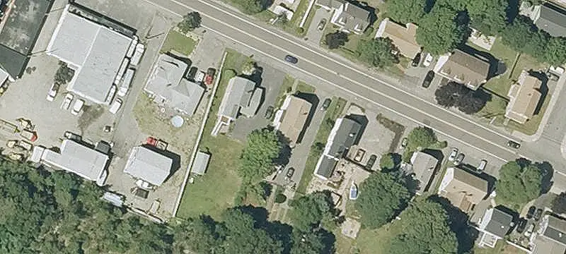 Duplex with Three Garages