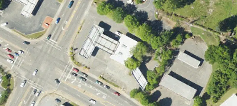 Freestanding Drive-Through Restaurant
