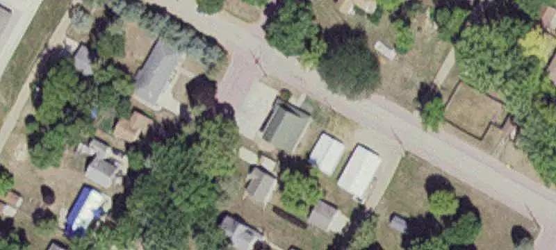 Auto Shop Property with Paint Booth