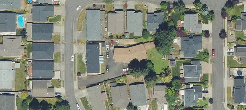 Compact Retail Space