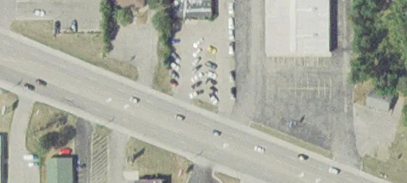 Automotive Property with Fenced Yard