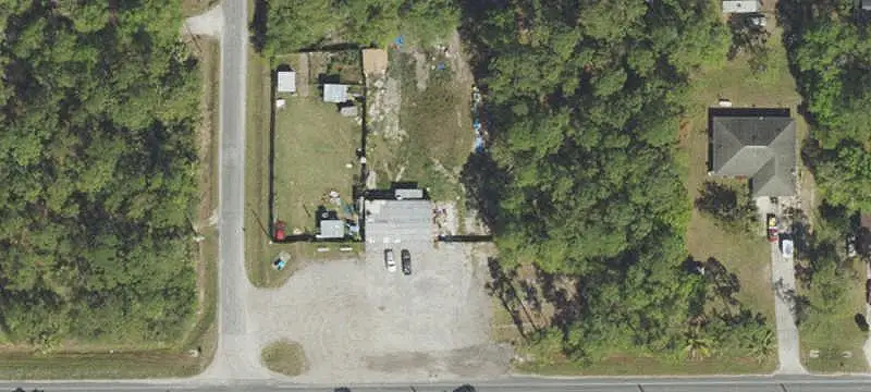 Commercial Land with Restaurant Building