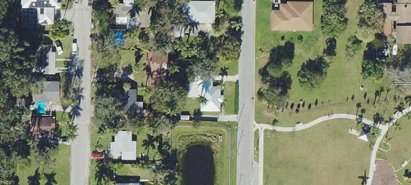 Commercial Land with Drive-Through Plan