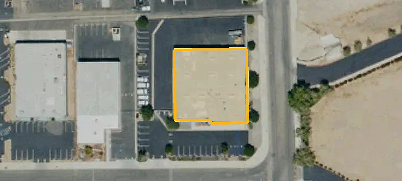 Warehouse with Fenced Yard