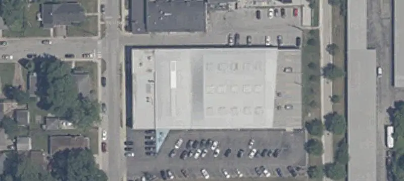 Retail Space with Overhead Door