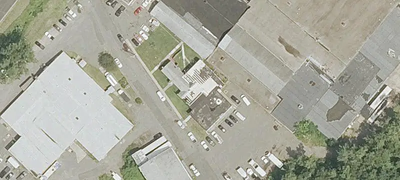 Flex Space With Vehicle Parking