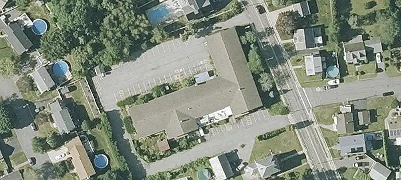 Former Nursing Home with 40 Rooms