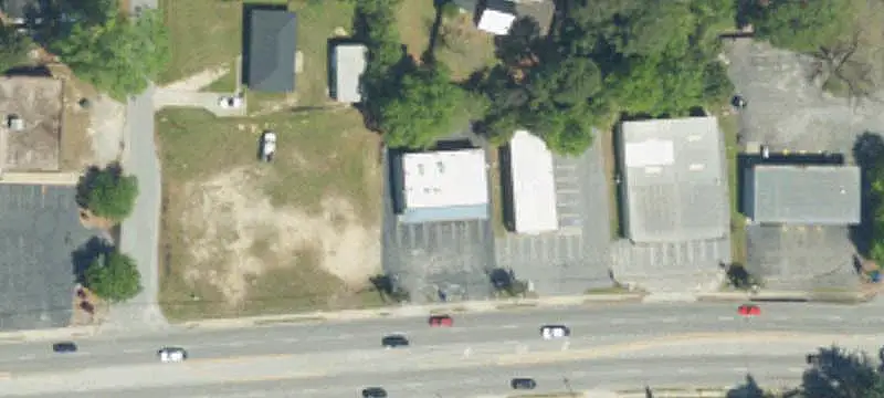 Flexible Retail and Office Building