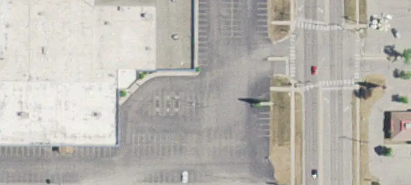 Multi-Tenant Shopping Center