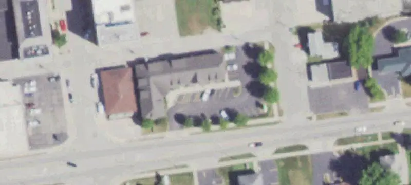 Fully Leased Mixed-Use Building