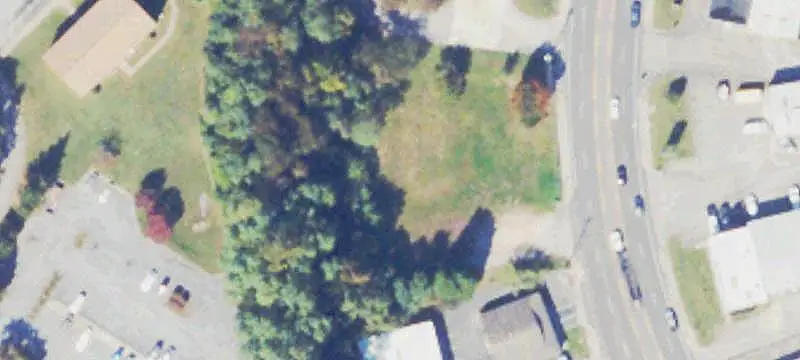 Eight-Unit Mixed-Use Property