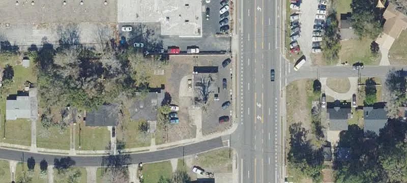 Automotive Commercial Building