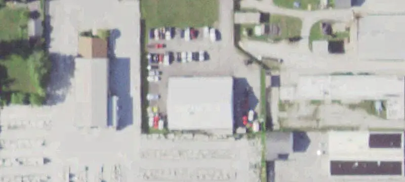 Auto Repair Shop With Office