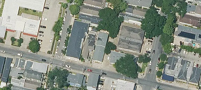 Renovated Mixed-Use Space