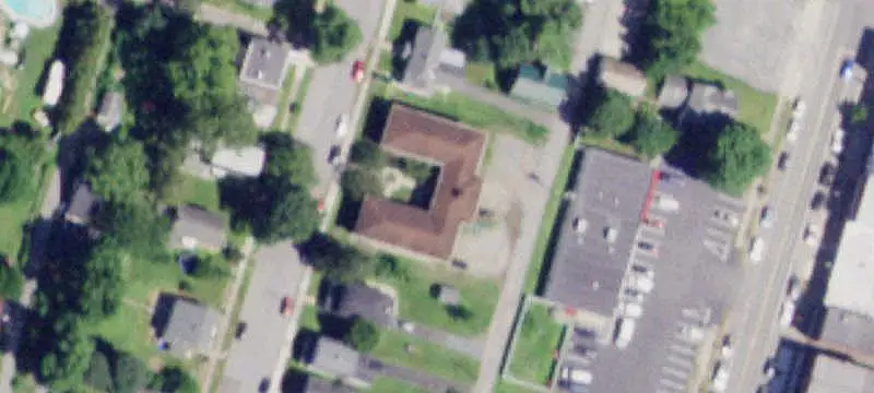 10-Unit Apartment Building