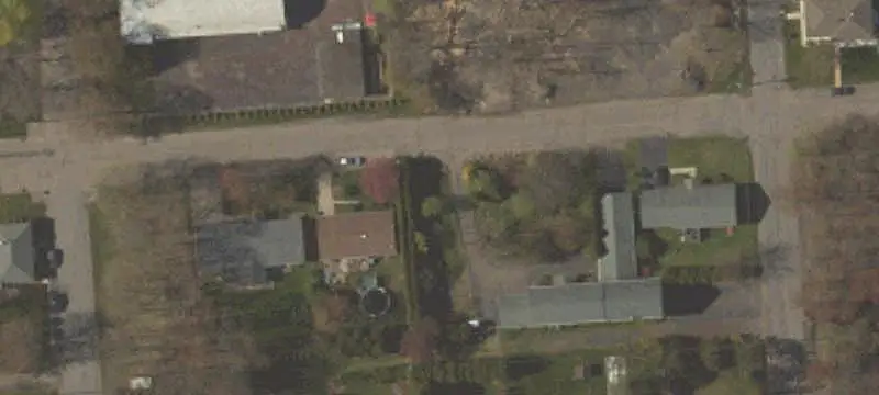 Duplex With Garage Warehouse