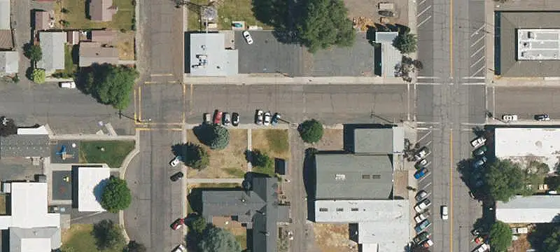 Downtown Tulelake Duplex