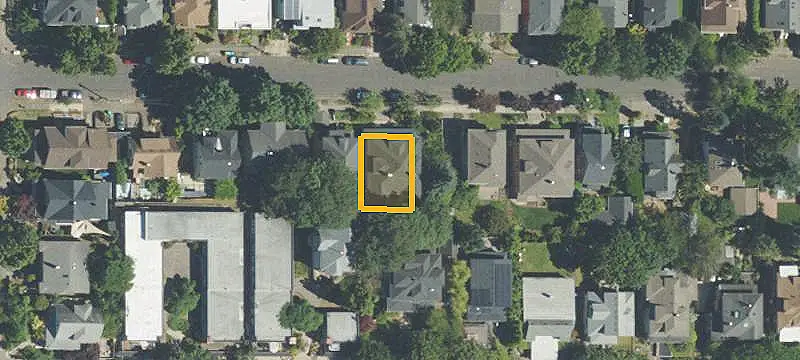 Historic Fourplex with Detached Garage