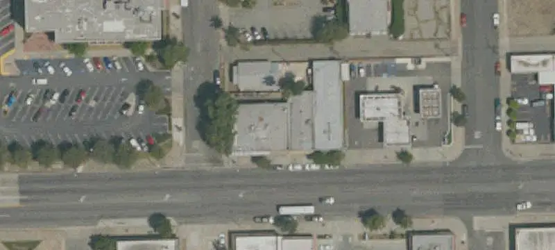 Multi-Tenant Storefront Property