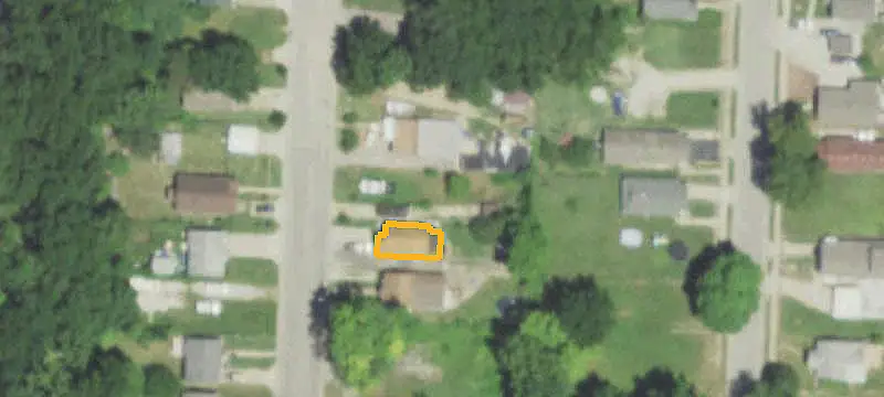Octagonal Duplex with Covered Parking