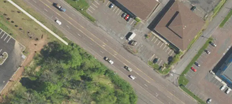 Open-Span Retail Space