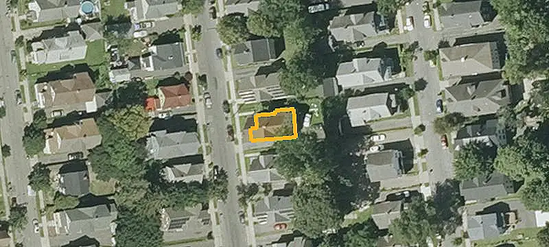 Two-Family Duplex with Vacant Unit