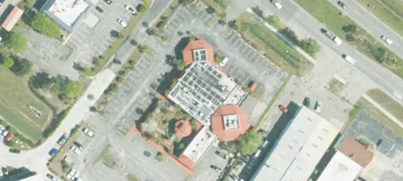 Storefront Property with Courtyard