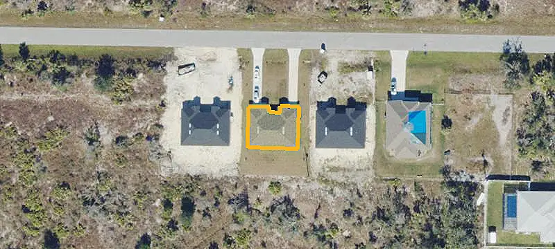 2022-Built Duplex with Separate Entrances