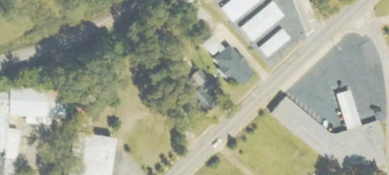 Renovated Mixed-Use Property