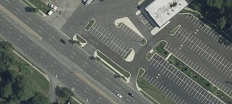 Automotive Property With Service Center