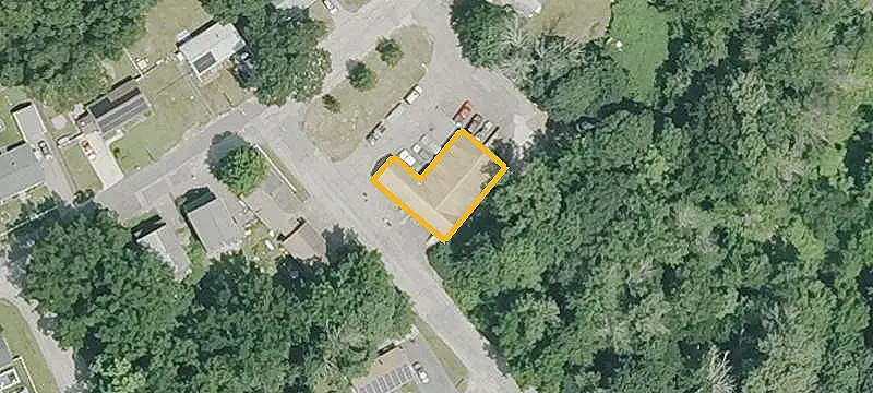 Mixed-Use Building with Garages